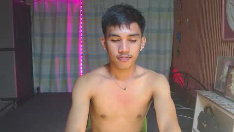 ur_shan21 online show from January 8, 6:24 pm