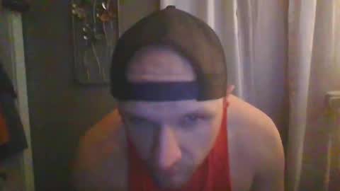 ur_zaddy4now online show from December 3, 1:00 am