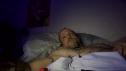 Snapshot of urdaddy875867 chatting on February 22, 6:50 am urdaddy875867 online show from February 22, 6:50 am