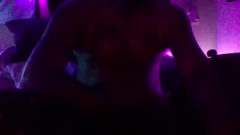 Snapshot of urdaddy875867 chatting on October 4, 6:29 am urdaddy875867 online show from October 4, 6:29 am