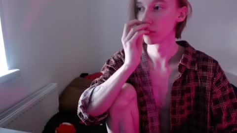 Excuse me online show from February 24, 5:43 am