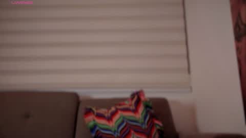 valenthinoking online show from October 26, 4:25 am