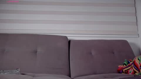 valenthinoking online show from October 30, 4:36 am