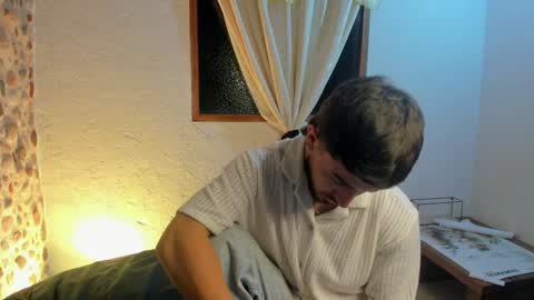 Snapshot of valentino2201 chatting on December 30, 11:49 pm valentino online show from December 30, 11:49 pm