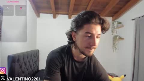 valentino online show from October 24, 12:35 am