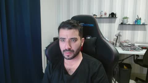 Roberto Carlos online show from November 16, 10:34 pm