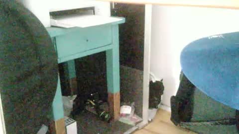 valoryys online show from February 11, 9:25 am