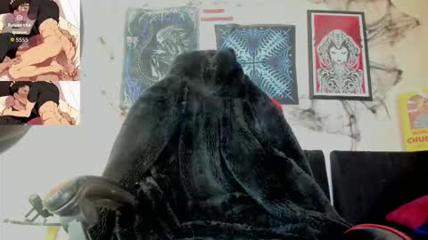 david guzman i model independenthelp me with a thumbs up online show from October 22, 2:48 am