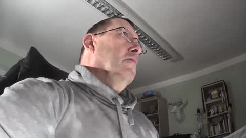 vapinghans online show from December 9, 5:51 am