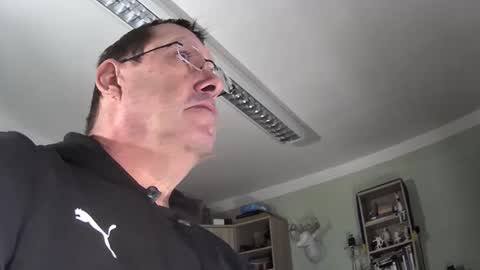 vapinghans online show from January 20, 4:32 am