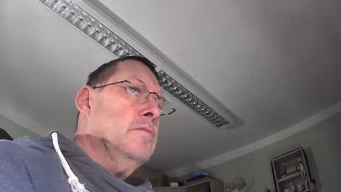 vapinghans online show from February 1, 6:00 am