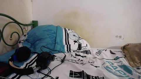 Snapshot of varmico chatting on January 5, 2:19 pm Harold online show from January 5, 2:19 pm