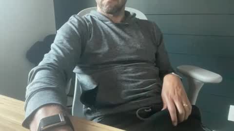 venicebeachdude online show from March 26, 11:31 pm