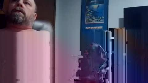 Snapshot of vermontguy76 chatting on December 22, 2:06 pm vermontguy76 online show from December 22, 2:06 pm