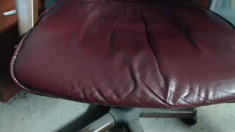 Erik online show from February 25, 5:58 pm