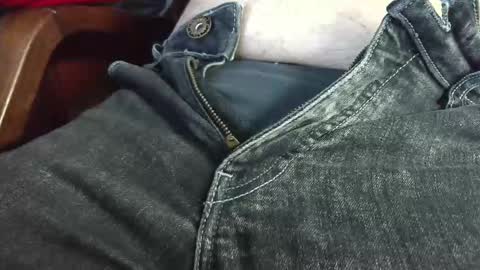 Erik online show from September 29, 8:35 am