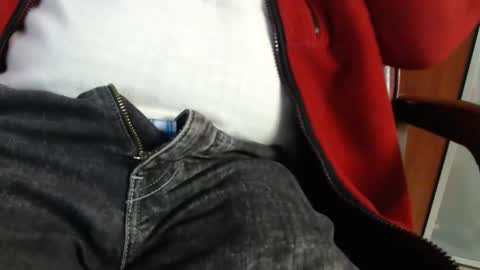 Erik online show from February 28, 8:09 am