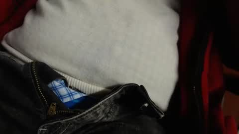 Erik online show from February 24, 5:53 pm