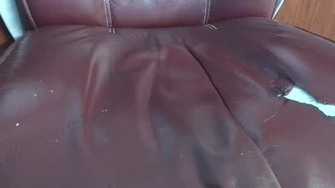 Erik online show from December 2, 10:07 am