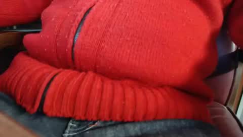 Erik online show from February 10, 11:36 am