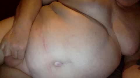 veuyou online show from December 18, 1:12 am