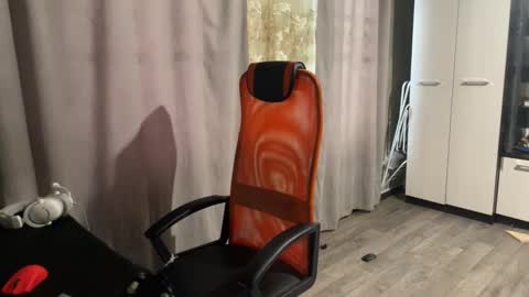 vialeras online show from February 10, 4:06 am