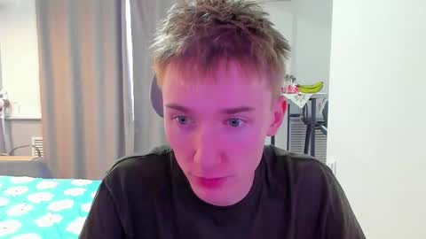 vibemygirl online show from January 8, 9:47 am