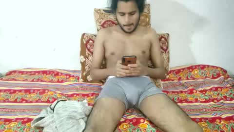 Snapshot of vickpie24 chatting on December 23, 7:49 am vickpie24 online show from December 23, 7:49 am