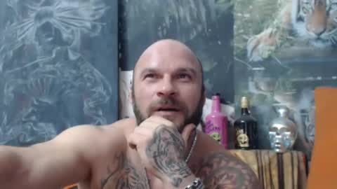Snapshot of viking_me chatting on September 24, 7:01 pm viking online show from September 24, 7:01 pm