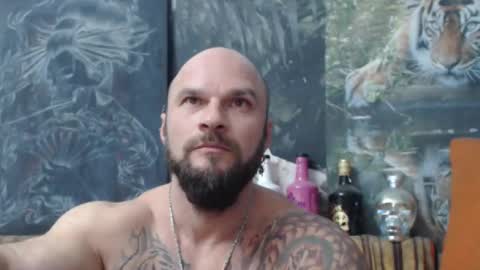 Snapshot of viking_me chatting on October 16, 7:00 pm viking online show from October 16, 7:00 pm