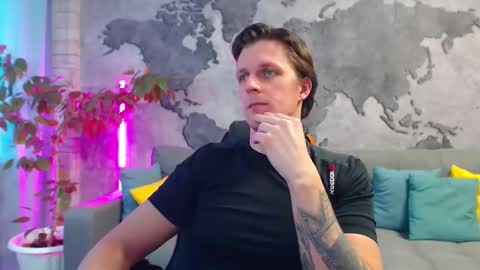 vikingchrisss online show from March 5, 11:06 am