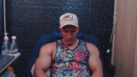 Viktor Herrera online show from December 20, 4:36 pm