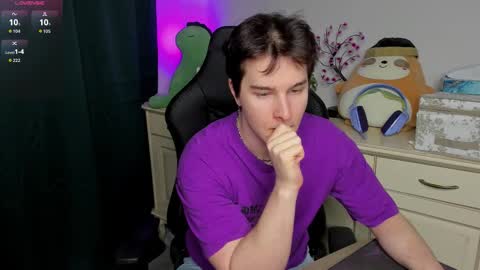 Vincent Strong online show from February 7, 9:27 am