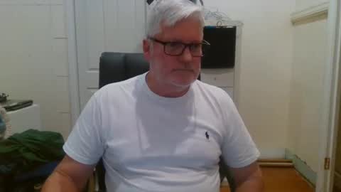 viper654321 online show from February 16, 8:10 am