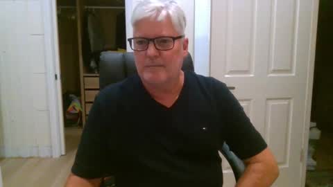 viper654321 online show from March 31, 7:32 am