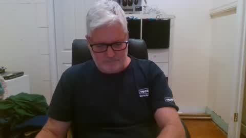 viper654321 online show from February 15, 8:00 am