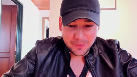 Vito Ferrer online show from January 14, 2:43 pm