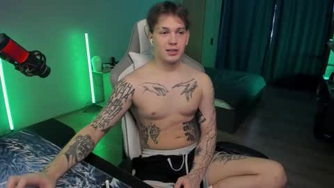 vova online show from March 4, 10:33 am