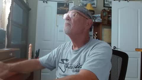 Vueuorme online show from November 9, 2:54 pm