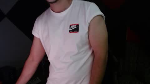 w33dgvy online show from April 26, 10:06 pm