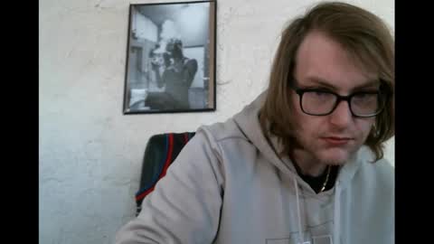 Wacky online show from February 1, 7:34 pm