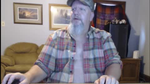 walkingbird online show from November 28, 9:06 pm