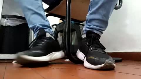 Snapshot of waltherfeet_ chatting on September 22, 4:39 pm WaltherFeet online show from September 22, 4:39 pm