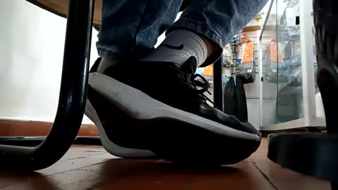 Snapshot of waltherfeet_ chatting on September 29, 3:52 pm WaltherFeet online show from September 29, 3:52 pm