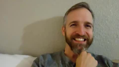 want2makeyouhappy79 online show from November 5, 3:08 am