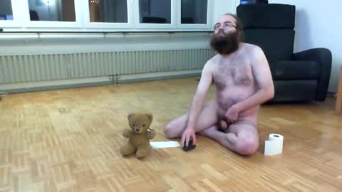 wantsahug online show from November 29, 10:56 pm