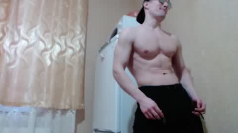 Snapshot of wayne6258 chatting on February 17, 2:37 pm SexyMan online show from February 17, 2:37 pm