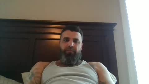 Snapshot of weezy210 chatting on February 22, 2:27 pm Weezy online show from February 22, 2:27 pm