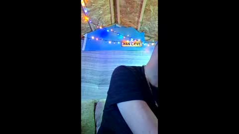 Welshdragon37 online show from March 25, 7:56 am