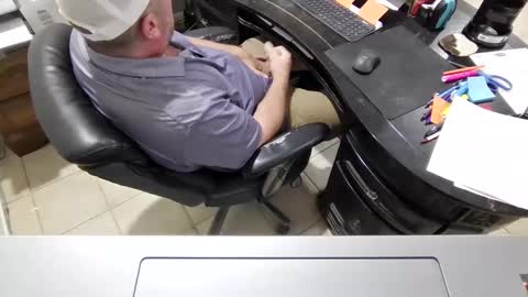 wes40960 online show from September 22, 11:15 pm